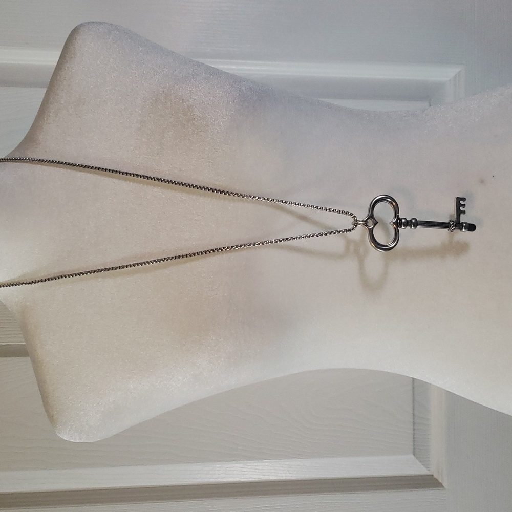 Chico's Key Pendant Necklace New